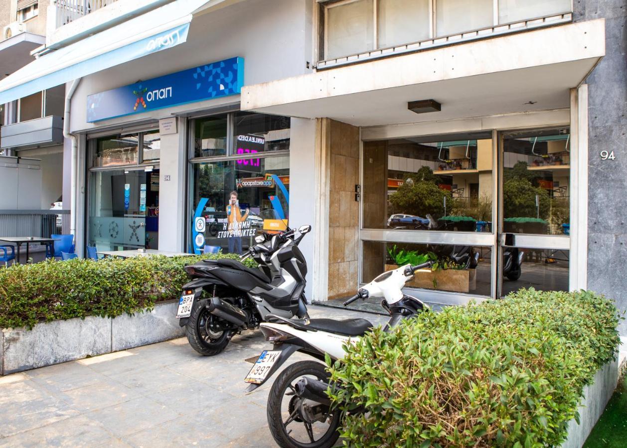 Διαμέρισμα Στο Κέντρο Δίπλα Στα Νοσοκομεία Και Τα Αξιοθέατα Lejlighed Athen Eksteriør billede